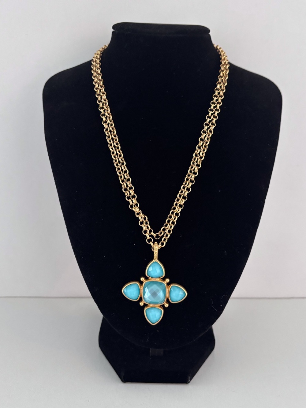 NWOT Julie Vos Aquitaine Cross Pennant Necklace